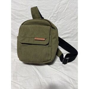 Green Tullio Cross Body Paddded Bag Tote Purse NWOT Fast Shipping